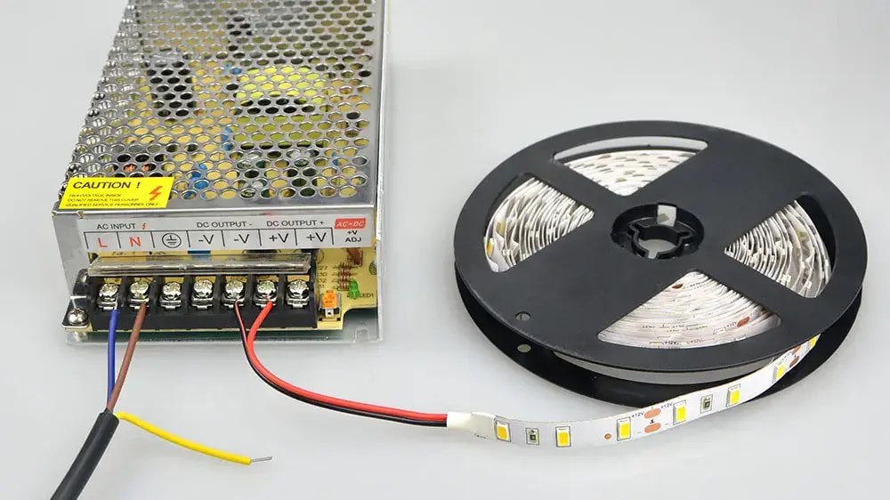 One-end, two-end and centre-feed wiring layouts.